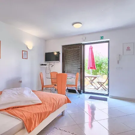 Alpa-3 By Interhome